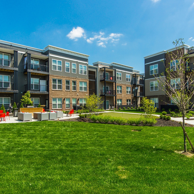Stafford House - Large Green Landscape Area